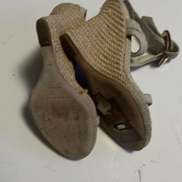 Burberry Womens Beige Tan Leather Snake Embossed Wedge Sandals Size 35 - Picture 8 of 10